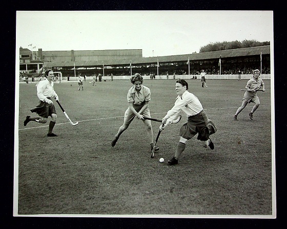 HOCKEY - competition