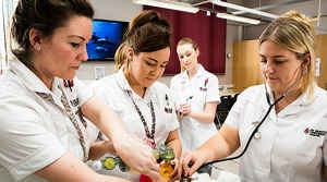 Midwifery image03